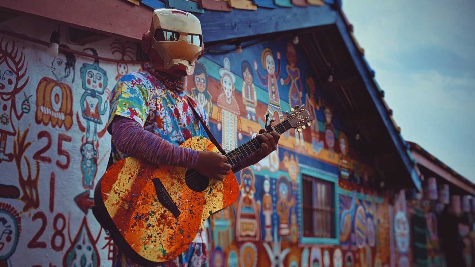 Photo by Min Huang on Unsplash Taiwanese street musician